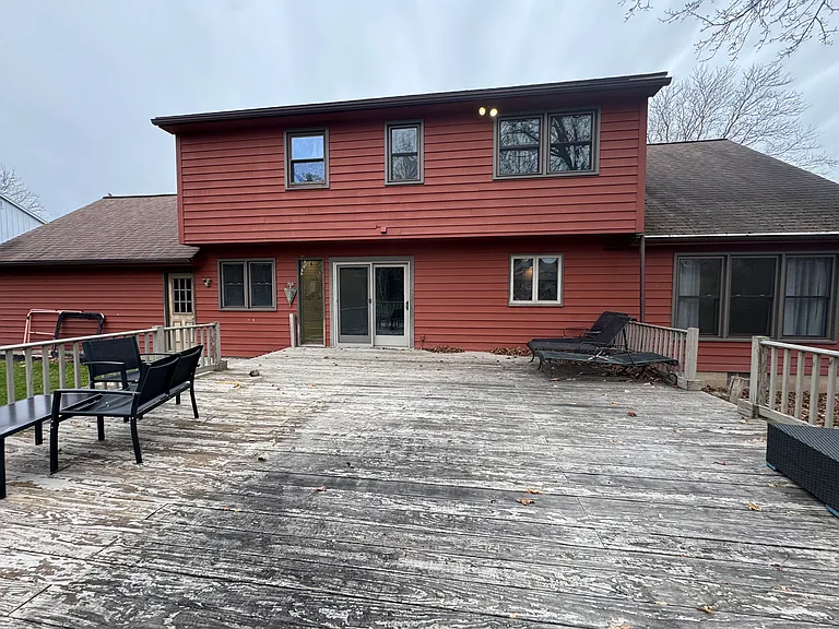 51 Stonington Dr — Photo 18