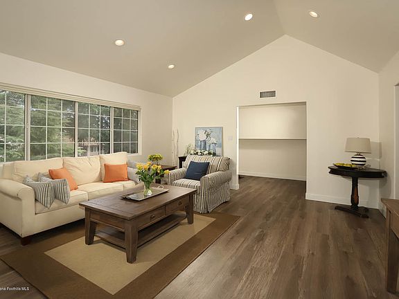 4th image of 4909 Ocean View Blvd