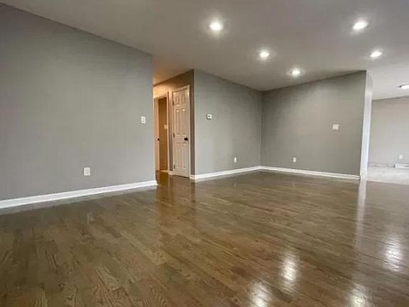 2nd image of 6704 Grand Ave APT 1