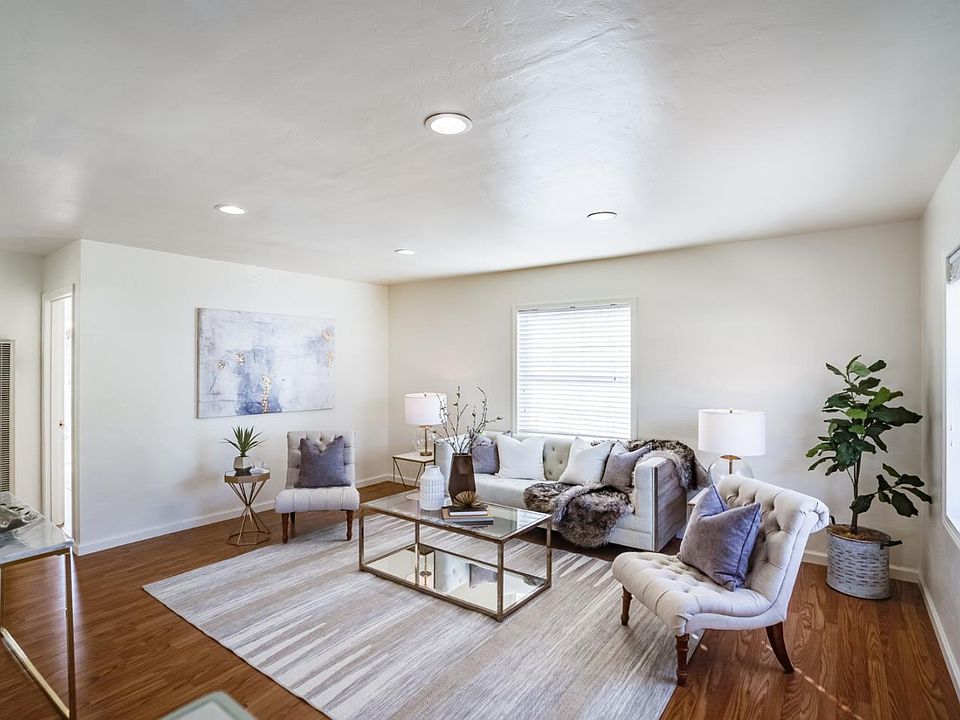 1st image of 106 Arden Ave
