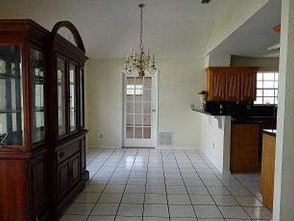 2nd image of 1114 E San Marcelo Blvd