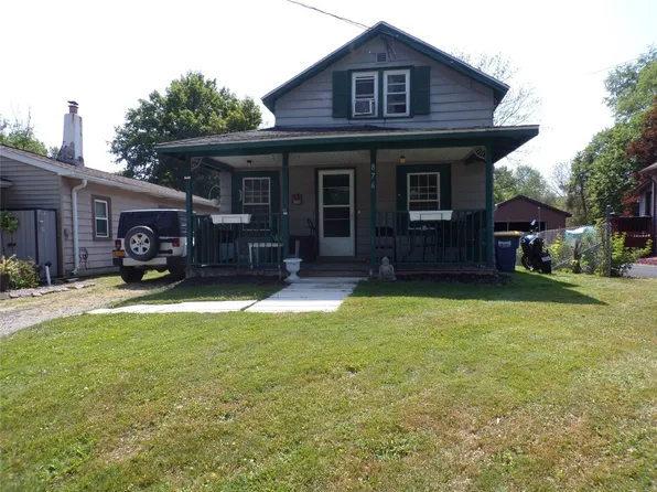 876 Main St, Apalachin, NY 13732