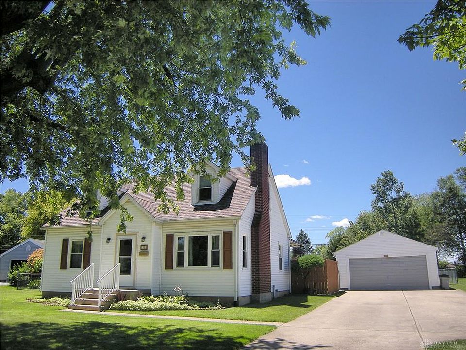 1st image of 37 Waller Ave