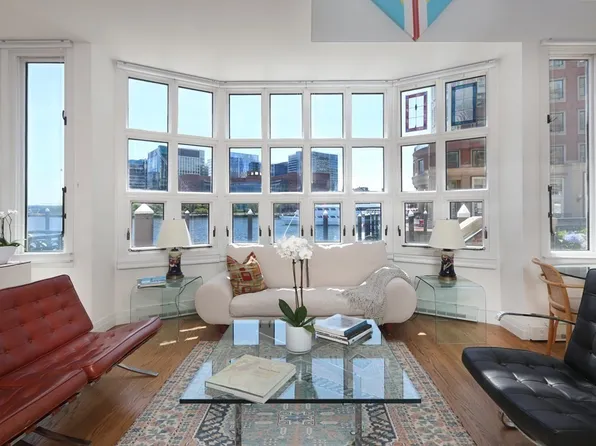 20 Rowes Wharf #Townhouse 9, Boston, MA 02110