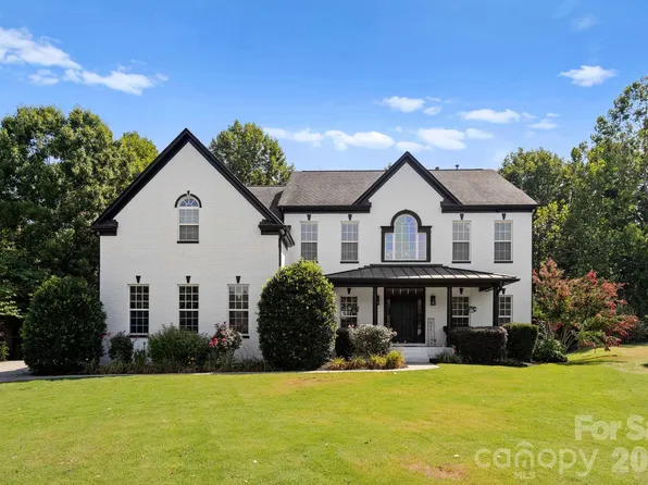 1840 Sapona Ct, Denver, NC 28037