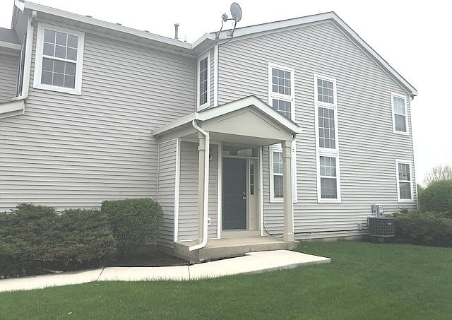 1st image of 776 Panorama Ct