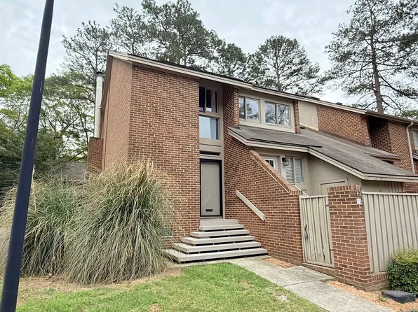 12 Gardenwood Ct, Columbia, SC 29209