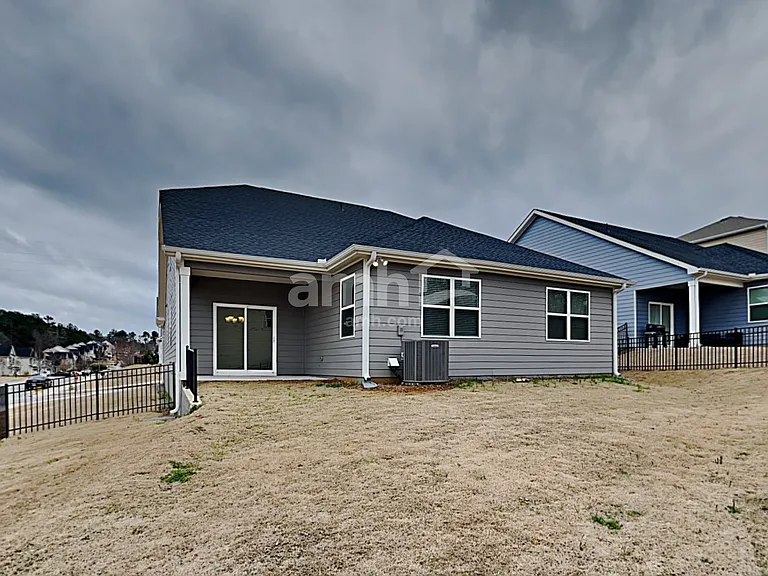 7076 Creeksong Dr — Photo 33