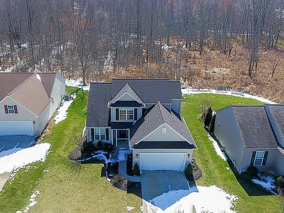 3rd image of 32867 Walnut Dr