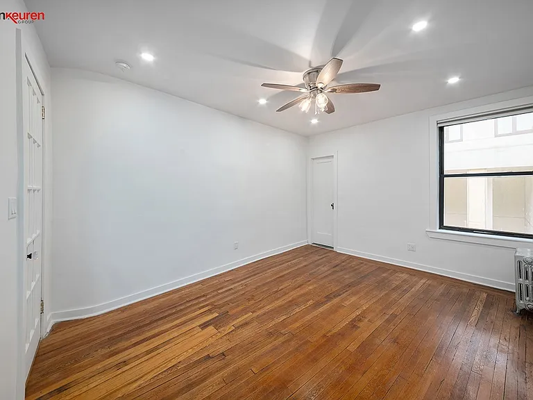 400 Lincoln Pl #5I — Photo 5