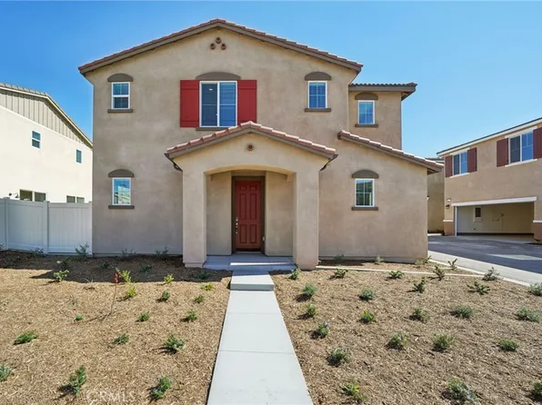 2082 Bergamot St, Redlands, CA 92374