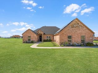 139 Stanford Ln, Springtown, TX 76082