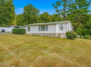 2353 Old Harriman Hwy, Harriman, TN 37748