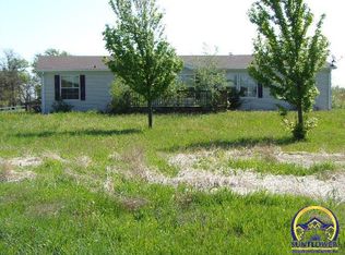16674 S Rd, Mayetta, KS 66509
