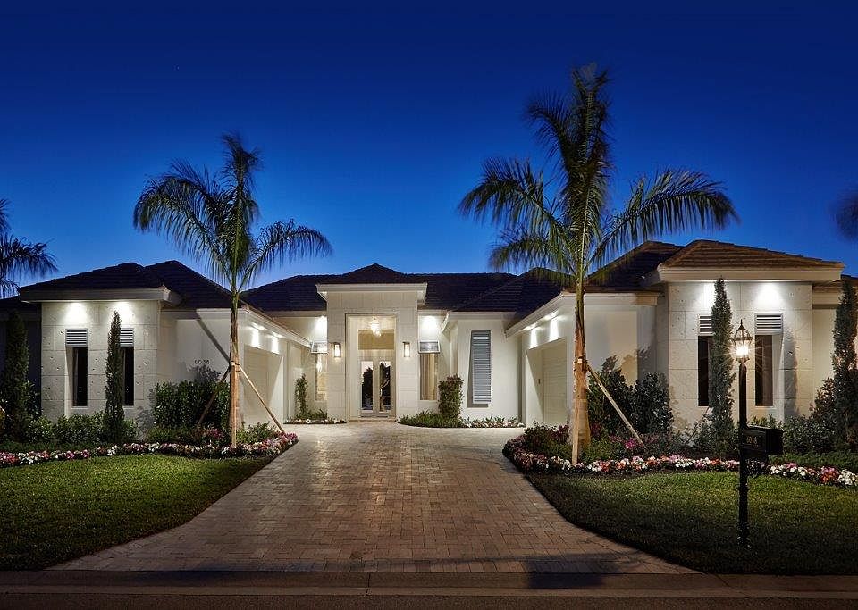 1st image of 6038 Casa Vidrio