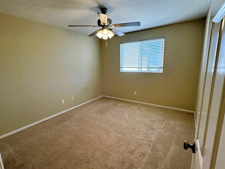 Upstairs bedroom 1