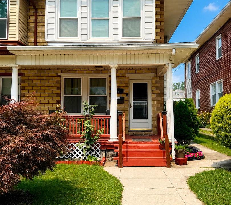 1st image of 825 Maryland Ave