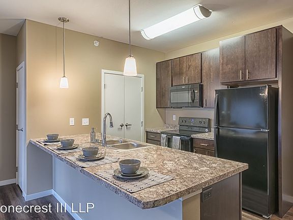 2nd image of 1602 Belsly Blvd APT 101