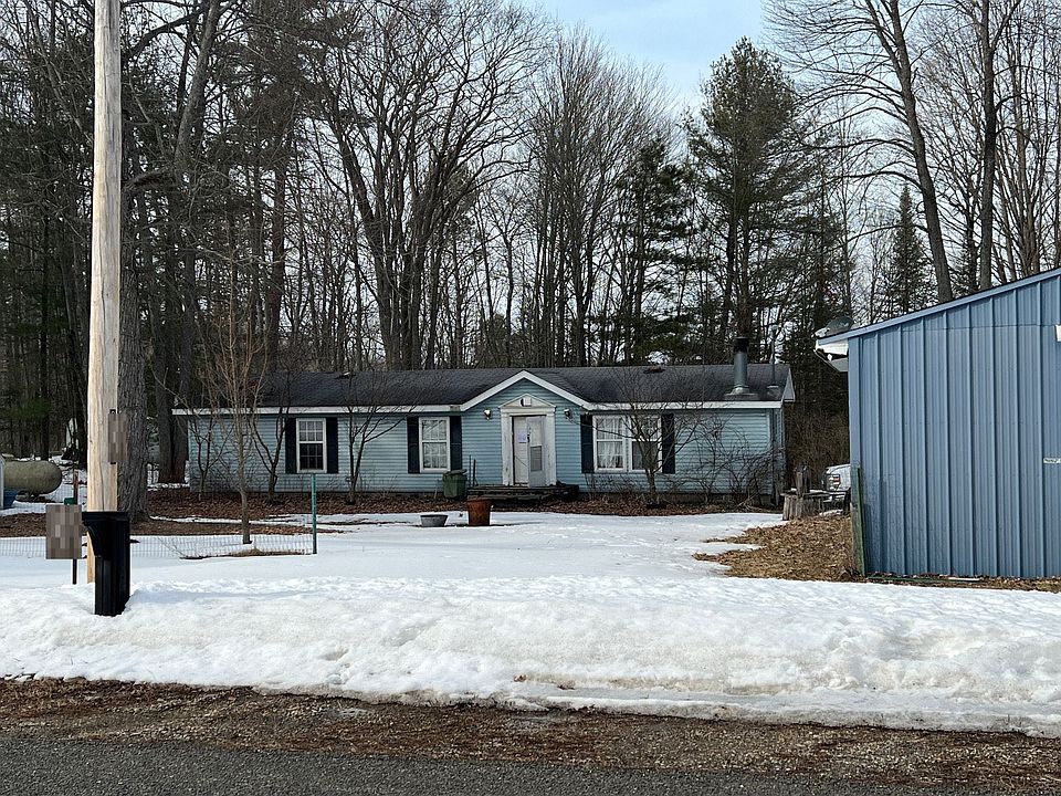 2nd image of 8951 E Gillow Rd