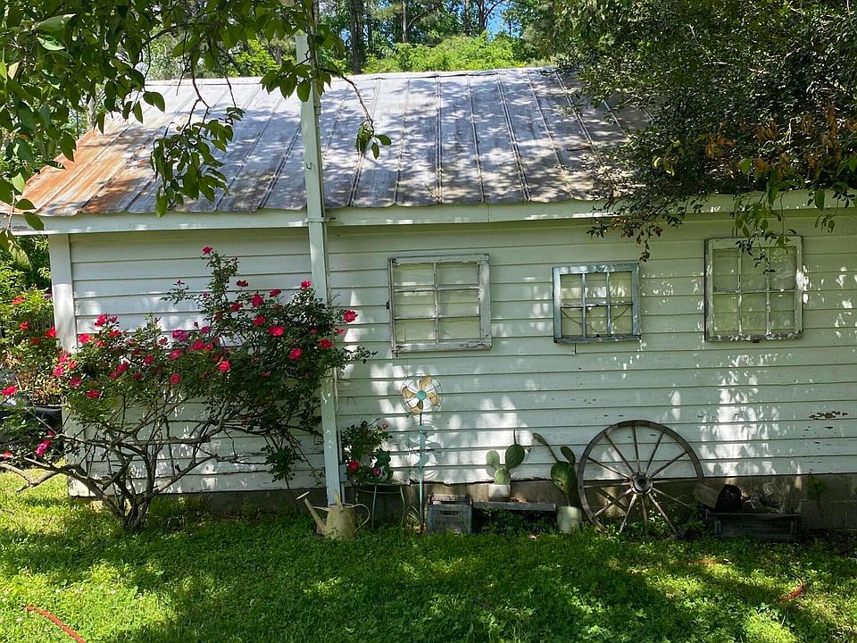 1st image of 1808 Hamlin Rd