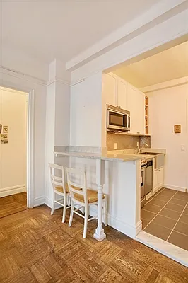 Sold by Citi Habitats | media 9