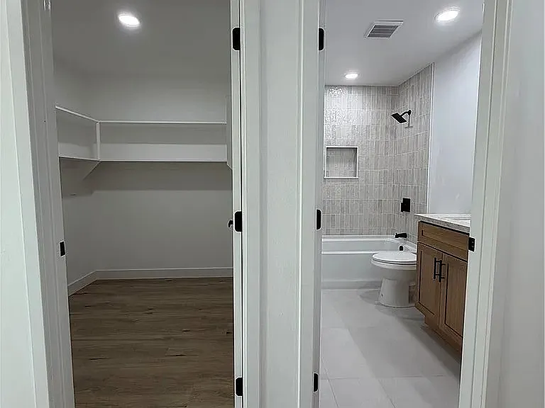 755 Huston Dr — Photo 26