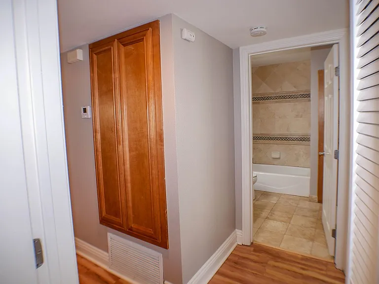 7509 Draper Ave #202 — Photo 23
