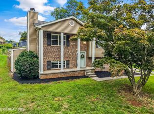9315 Barrington Blvd, Knoxville, TN 37922