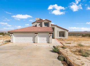 9955 Crest Rd, California City, CA 93505