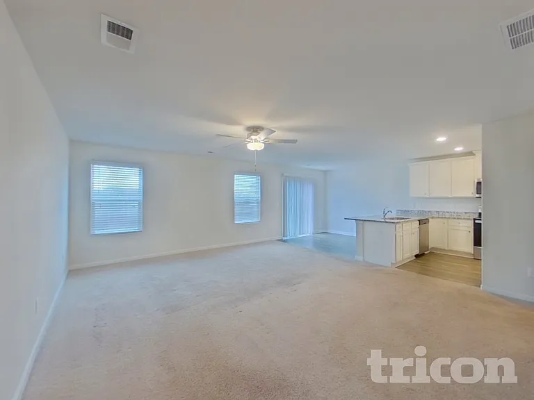 4012 Reinfield Dr — Photo 3