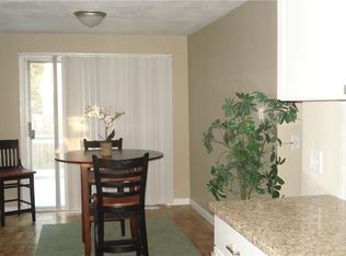 6 Langley St, Warwick, RI 02889