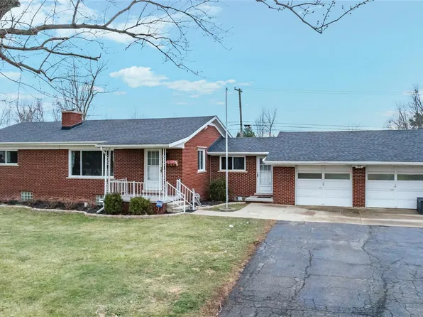 3555 Denton Rd, Canton, MI 48188