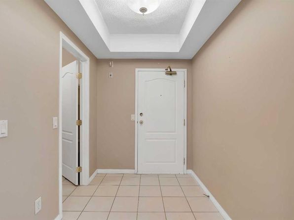 114 S 15th Ave SW #507, Calgary, AB T2R 0P5