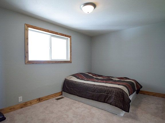 5th image of 2905 N 41 E