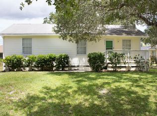 8066 106th Ave, Vero Beach, FL 32967