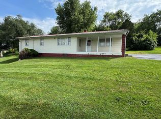 131 W Duck St, Front Royal, VA 22630