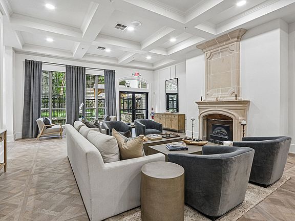 3rd image of 4055 Ridge Ave #108
