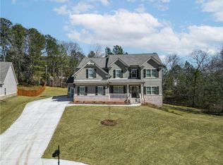 1448 Henderson Ridge Ln, Loganville, GA 30052