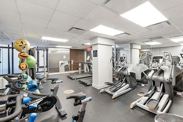 Rented by Compass | media 19