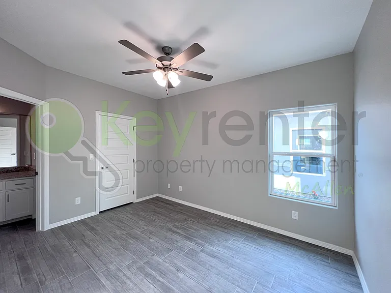 1812 Redbud Ln #1 — Photo 23