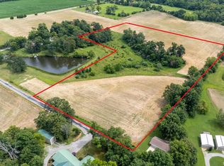 12 Perry Rd, Pittsburg, IL 62974