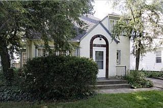 1st image of 1321 Hillcrest Ave