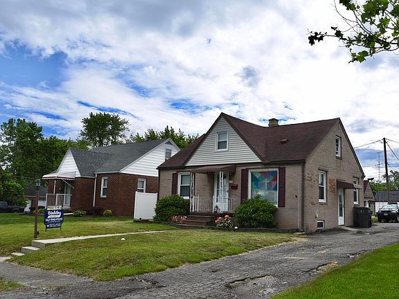 3rd image of 733 Ilata Ave