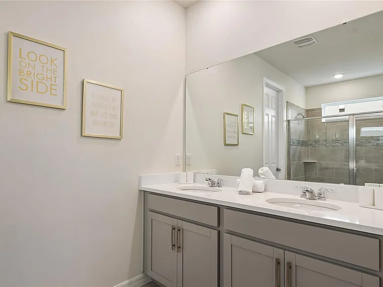 8944 Coconut Breeze Dr — Photo 12
