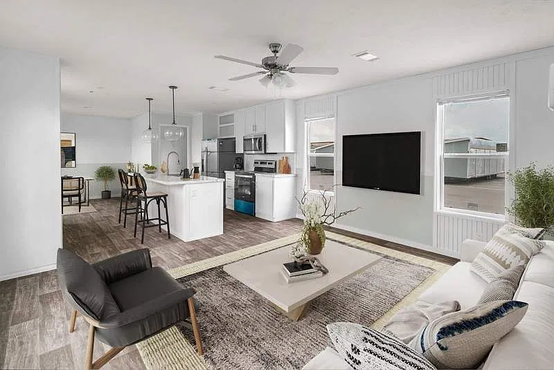 3 bed, 2.0 bath, 1165 sqft, $1,725 — Photo 3