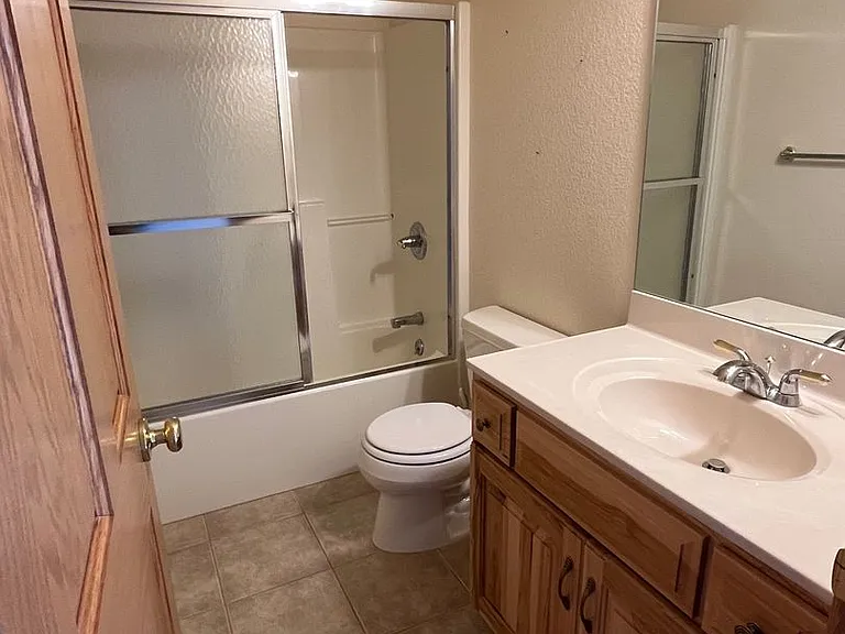 1124 Alta Vista Dr — Photo 23