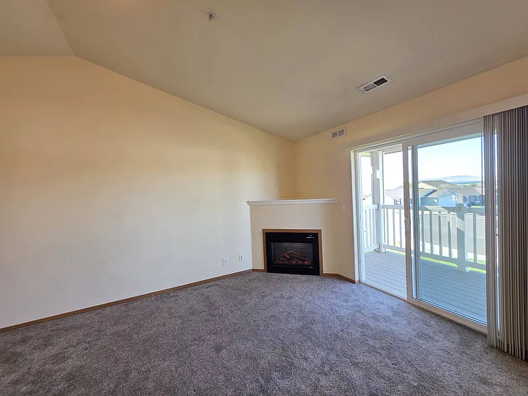 6305 Chapel Hill Blvd #202 — Photo 5