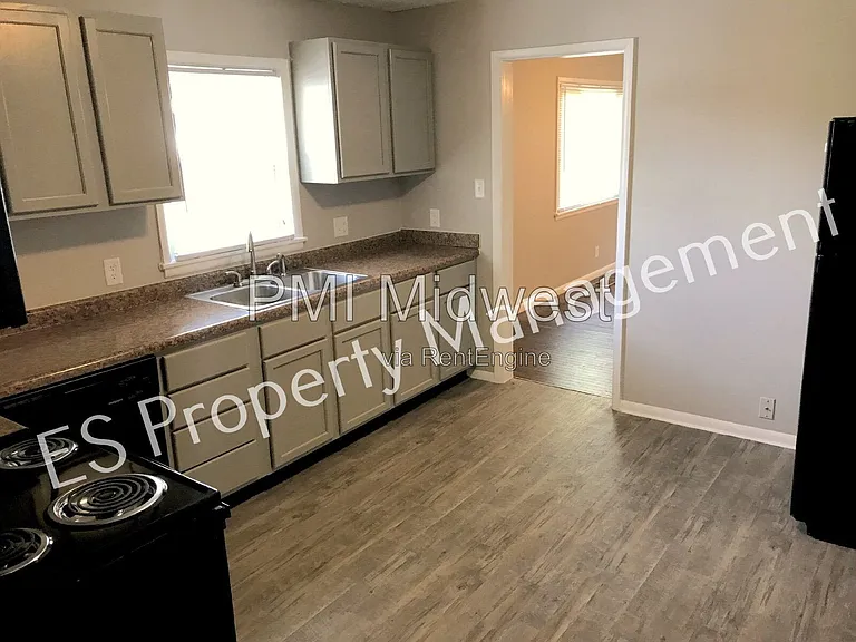 501 S Biltmore Ave — Photo 10