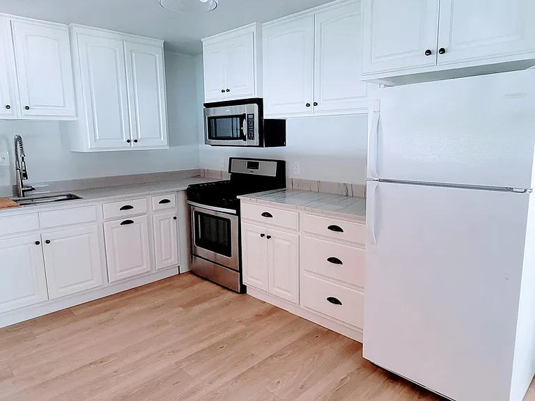 64 N 700 E #2 — Photo 2