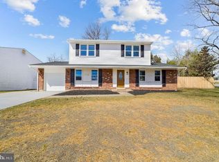 2 Andries Rd, Newark, DE 19711